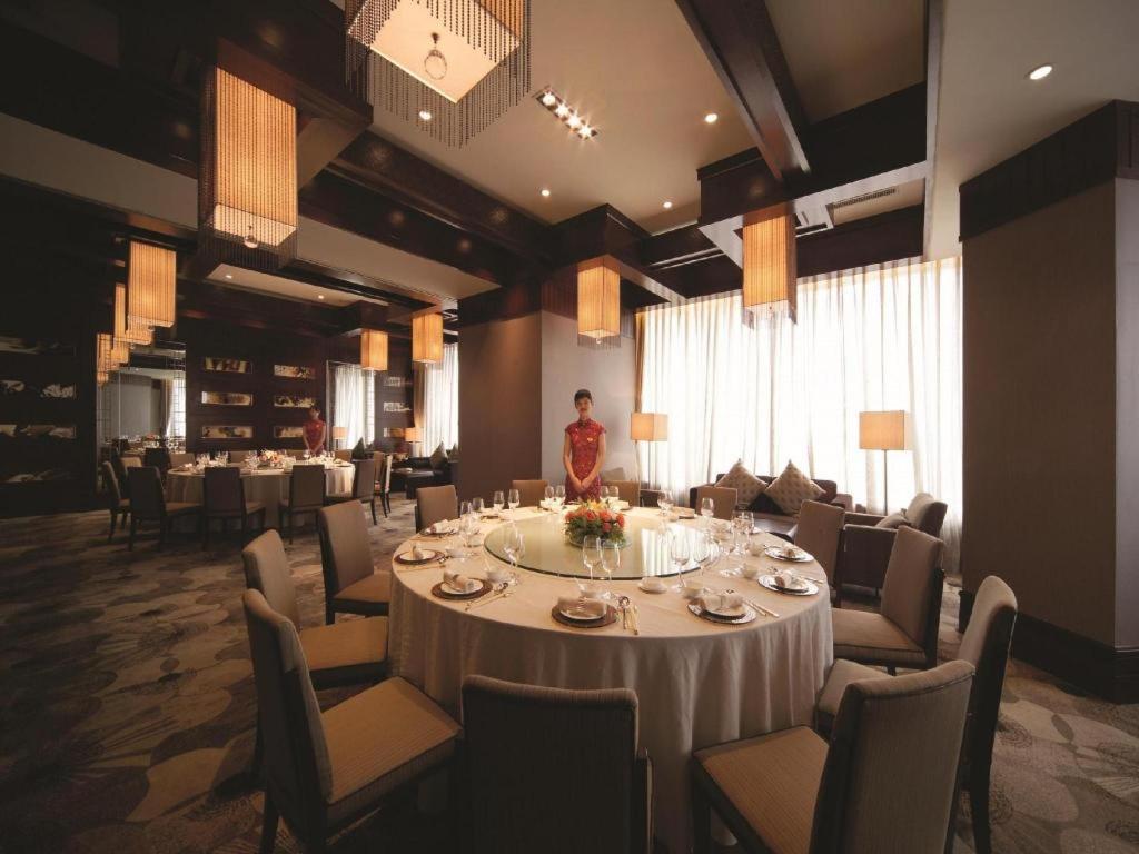 New Century Hangzhou Grand Hotel Exterior photo