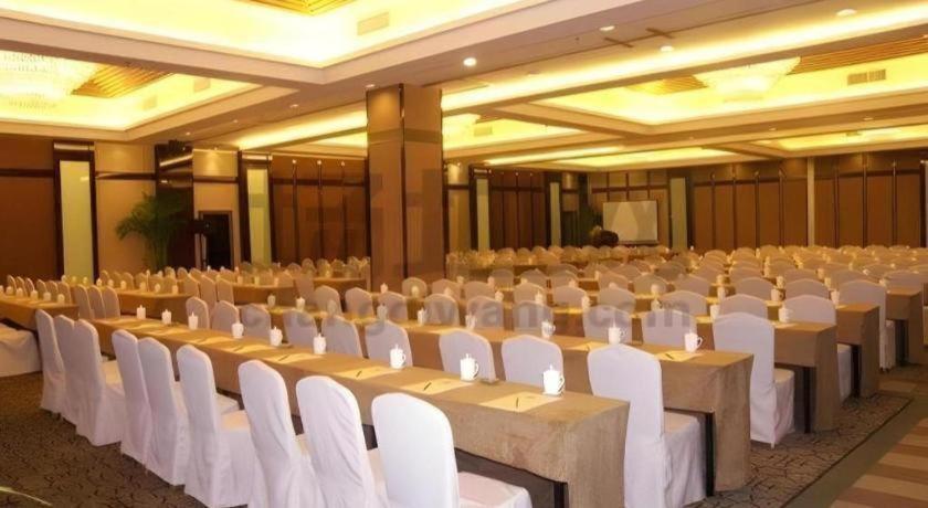 New Century Hangzhou Grand Hotel Exterior photo