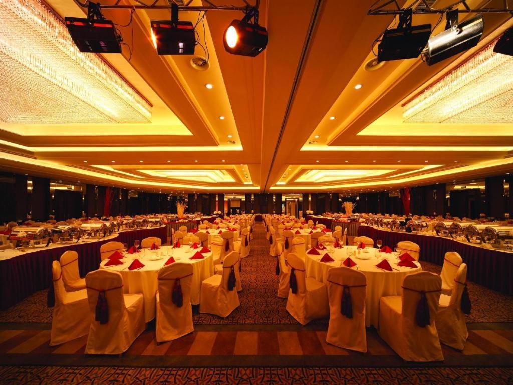 New Century Hangzhou Grand Hotel Exterior photo