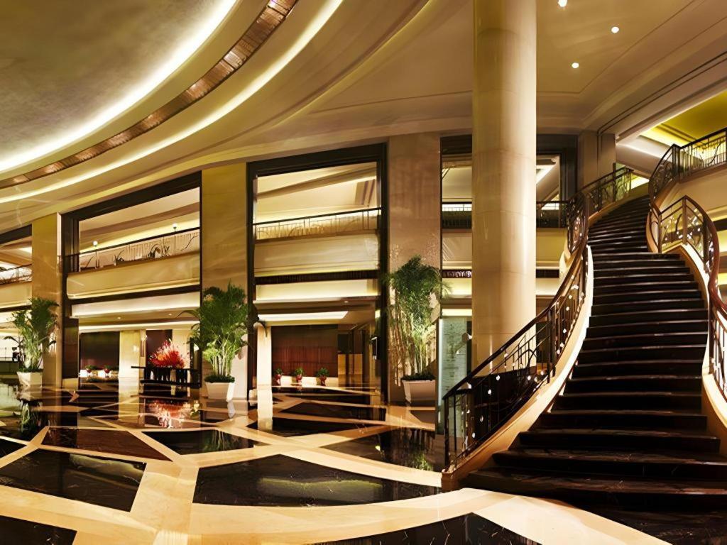New Century Hangzhou Grand Hotel Exterior photo