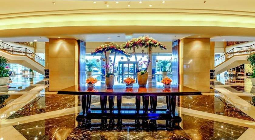 New Century Hangzhou Grand Hotel Exterior photo